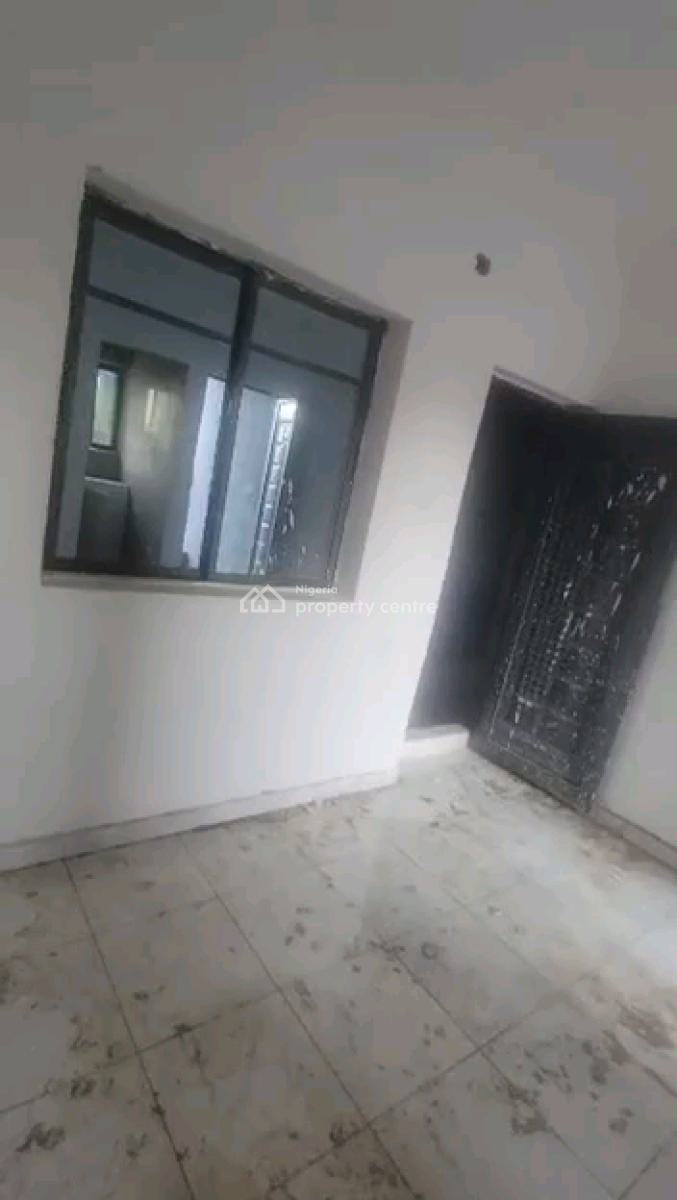a Decent and Standard Miniflat, Upstairs with 1 Toilet and Bath, Off Pedro Road, Shomolu, Lagos, Mini Flat (room and Parlour) for Rent