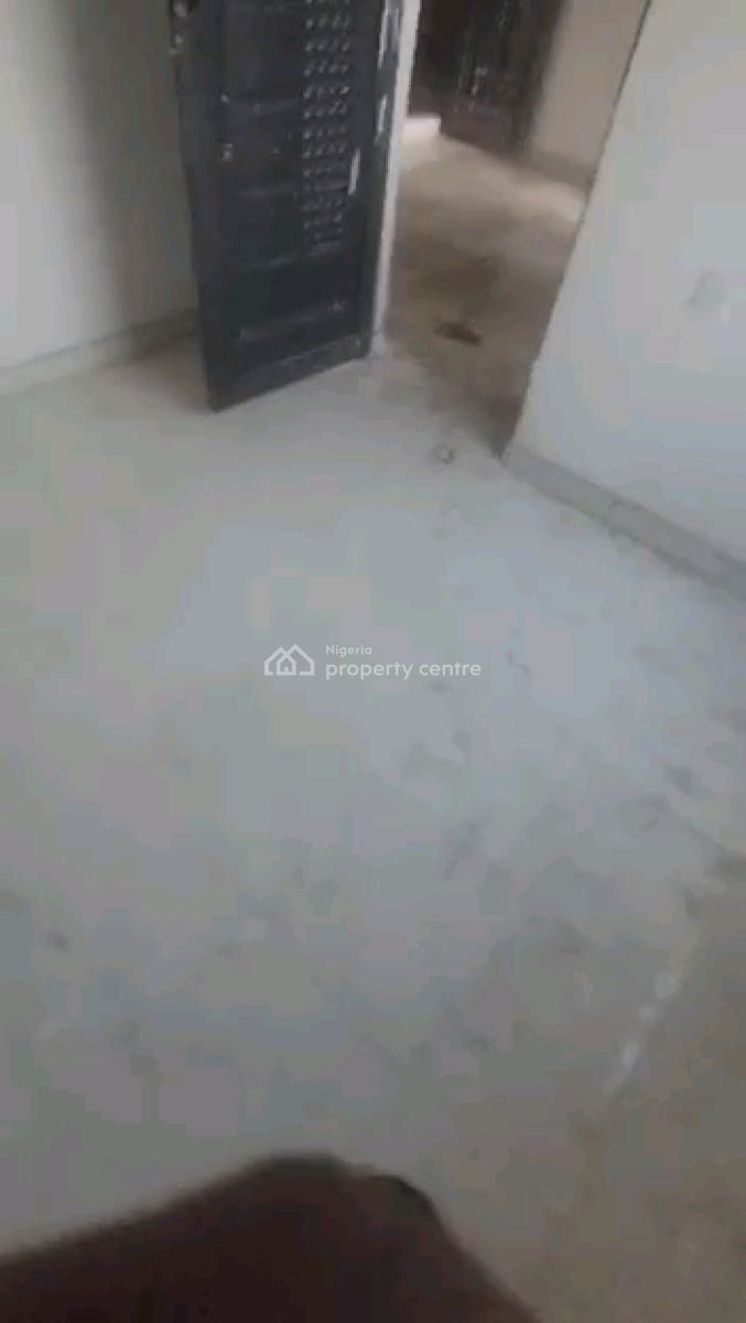 a Decent and Standard Miniflat, Upstairs with 1 Toilet and Bath, Off Pedro Road, Shomolu, Lagos, Mini Flat (room and Parlour) for Rent