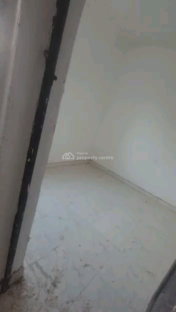 a Decent and Standard Miniflat, Upstairs with 1 Toilet and Bath, Off Pedro Road, Shomolu, Lagos, Mini Flat (room and Parlour) for Rent