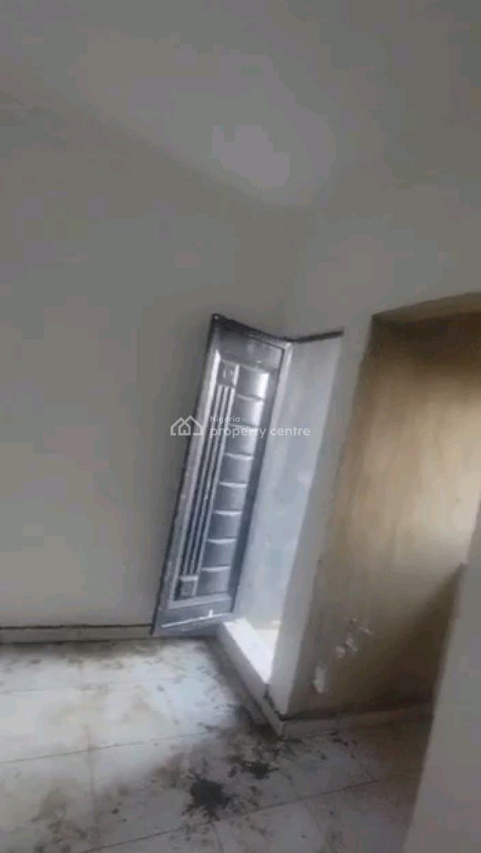 a Decent and Standard Miniflat, Upstairs with 1 Toilet and Bath, Off Pedro Road, Shomolu, Lagos, Mini Flat (room and Parlour) for Rent