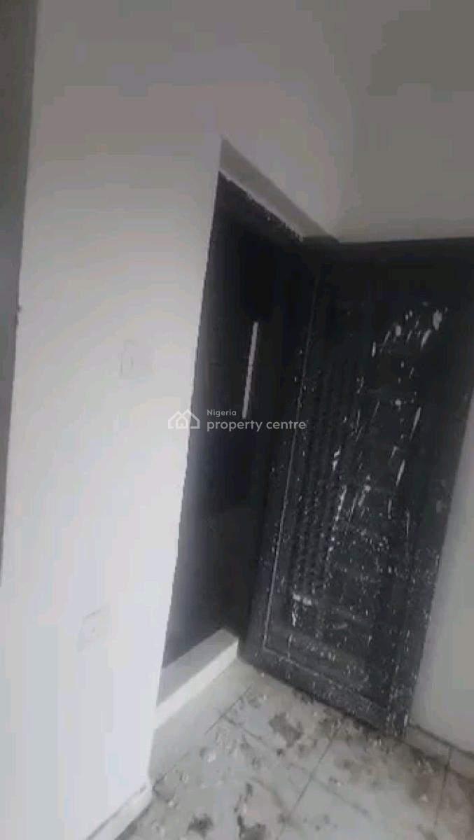 a Decent and Standard Miniflat, Upstairs with 1 Toilet and Bath, Off Pedro Road, Shomolu, Lagos, Mini Flat (room and Parlour) for Rent