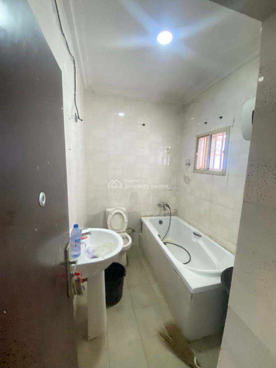 Luxrious Standard Mini Flat in an Estate, Osapa London, Lekki, Lagos, Mini Flat (room and Parlour) for Rent