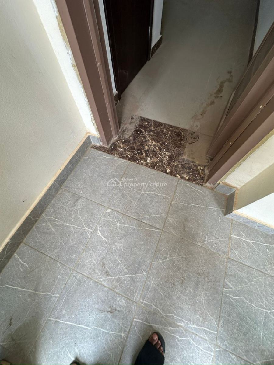 Comfortable 3-bedroom Terrace Duplex, Jahi, Abuja, Flat / Apartment for Rent