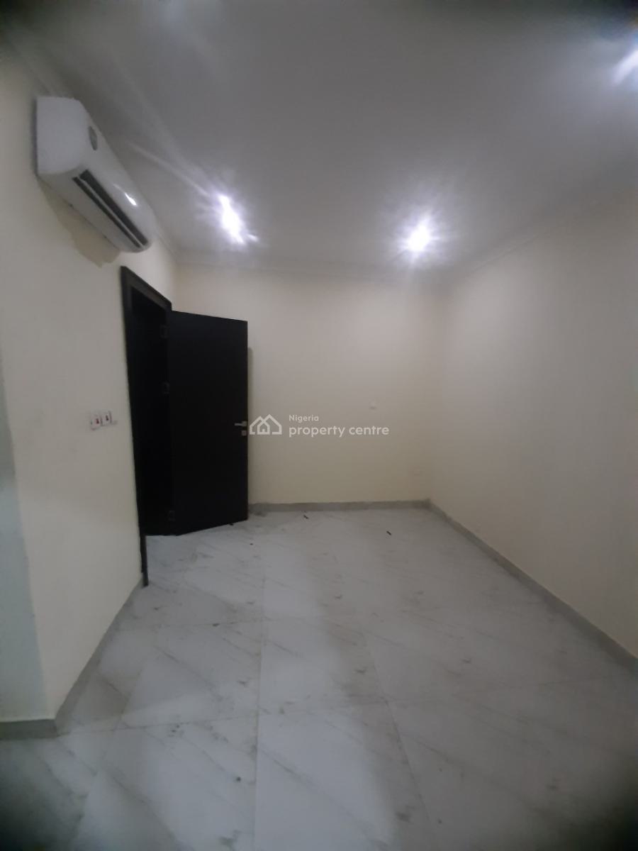 2 Bedroom En-suite New Serviced Flat, 24/7 Power Supply, Swimming Pool, Victoria Island (vi), Lagos, Flat / Apartment for Rent