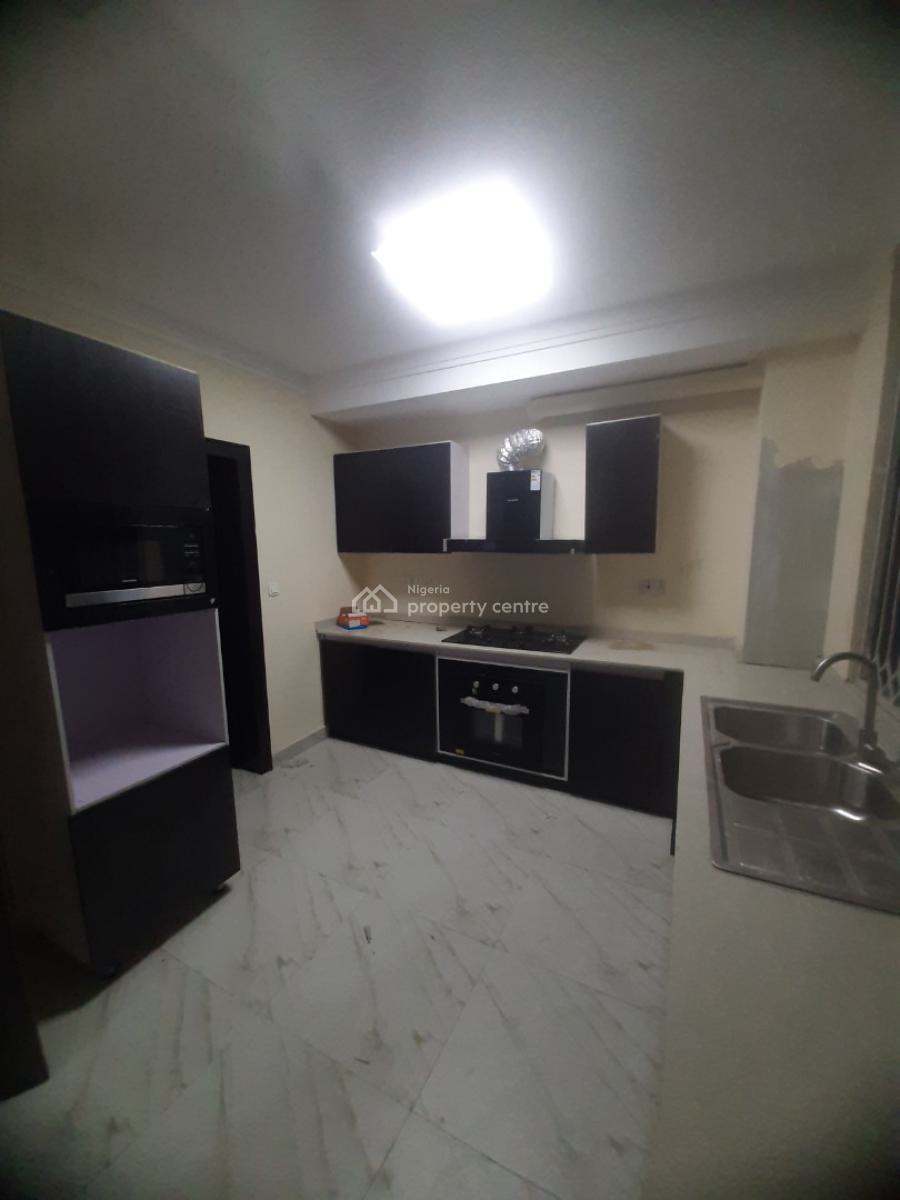 1 Bedroom En-suite New Serviced Flat, 24/7 Power Supply, Swimming Pool, Victoria Island (vi), Lagos, Mini Flat (room and Parlour) for Rent