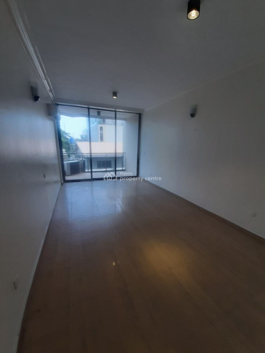 3 Bedroom En-suite Serviced Flat with Fitted Kitchen, Air Conditioners, Victoria Island (vi), Lagos, Flat / Apartment for Rent