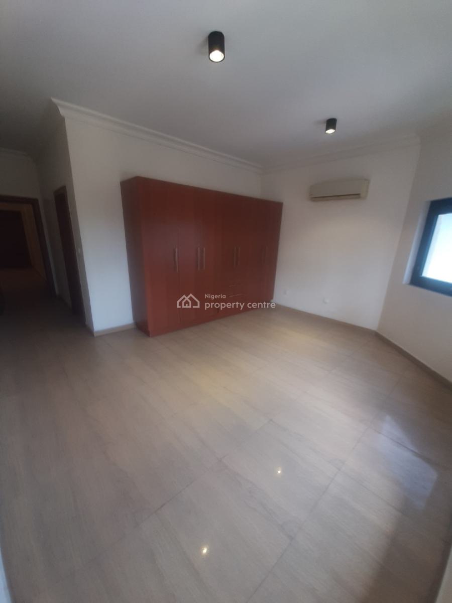 3 Bedroom En-suite Serviced Flat with Fitted Kitchen, Air Conditioners, Victoria Island (vi), Lagos, Flat / Apartment for Rent