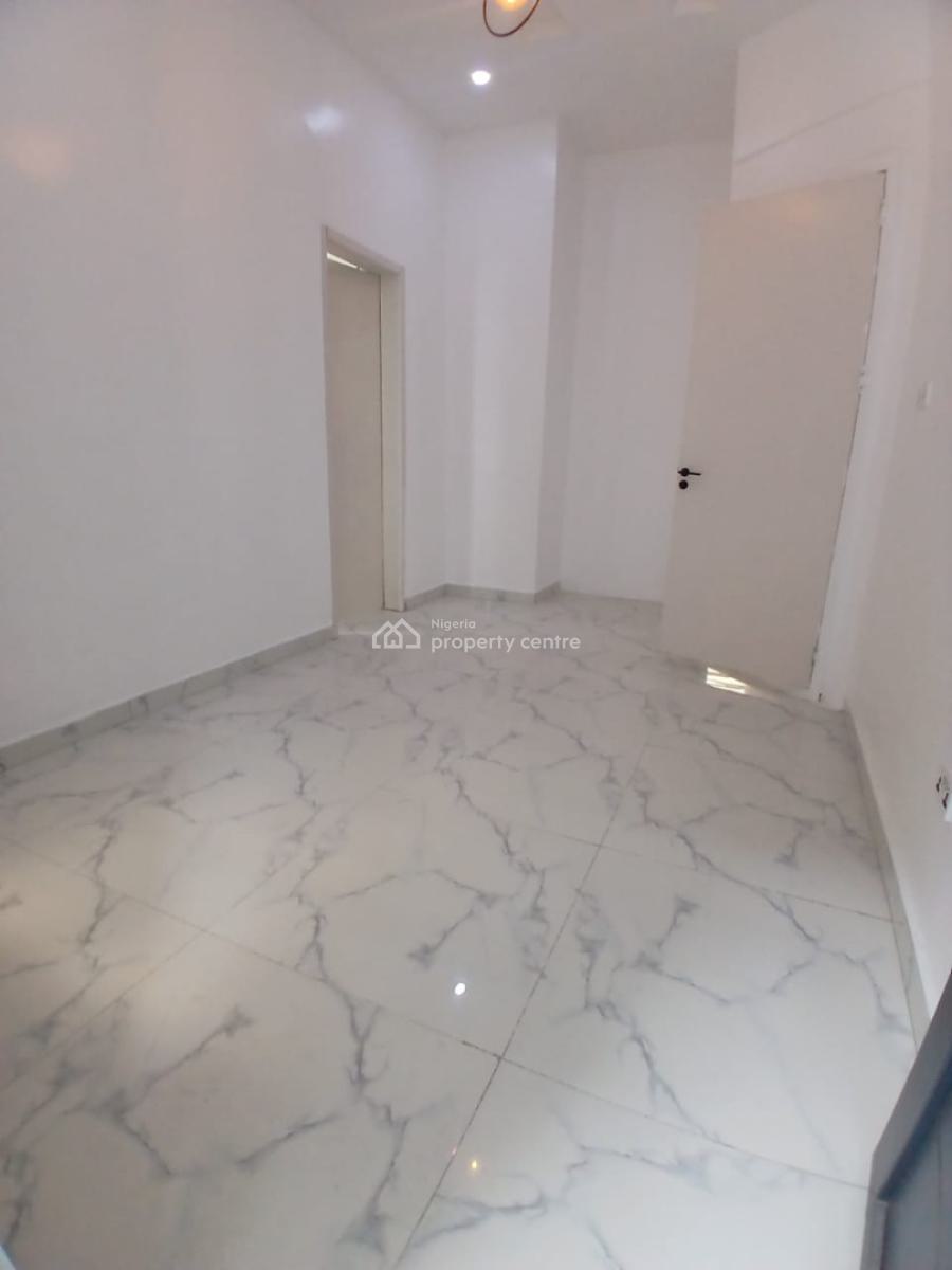 Luxrious Suitable Mini Flat with Fitted Open Plan Kitchen in an Estate, Ikota Villa, Lekki, Lagos, Mini Flat (room and Parlour) for Rent