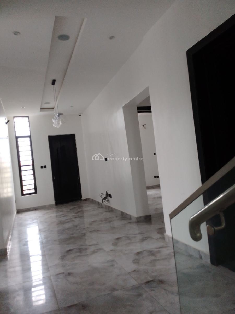 Luxury 5-bedroom Duplex, Osapa, Lekki, Lagos, Terraced Duplex for Sale