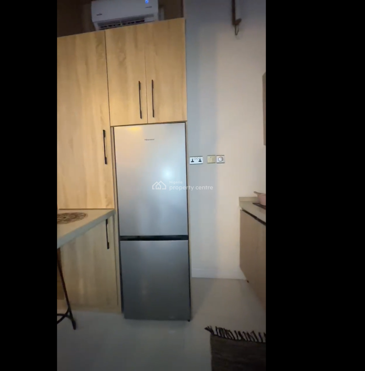 The Pink Loft 2 Bedroom Loft with Maximum Number of Guests Being 4, Lekki, Lagos, Flat / Apartment Short Let