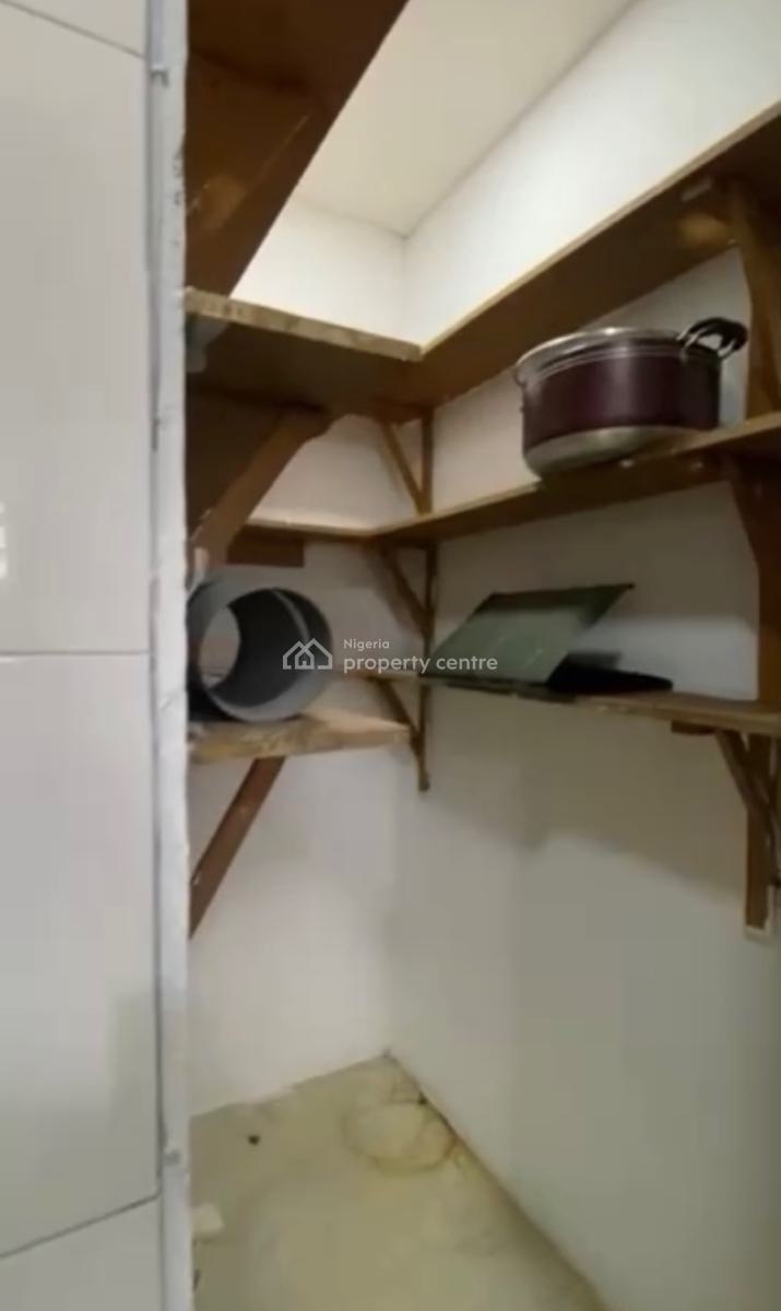 a Decent and Standard 3 Bedroom Flat, Gbagada, Lagos, Flat / Apartment for Rent