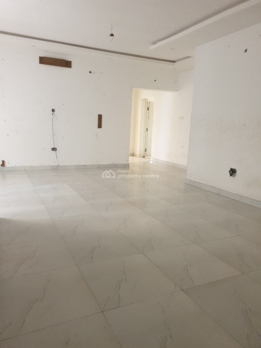 Spacious 3 Bedroom with Bq, New Road, Alpha Beach, Lekki, Lagos, Flat / Apartment for Rent