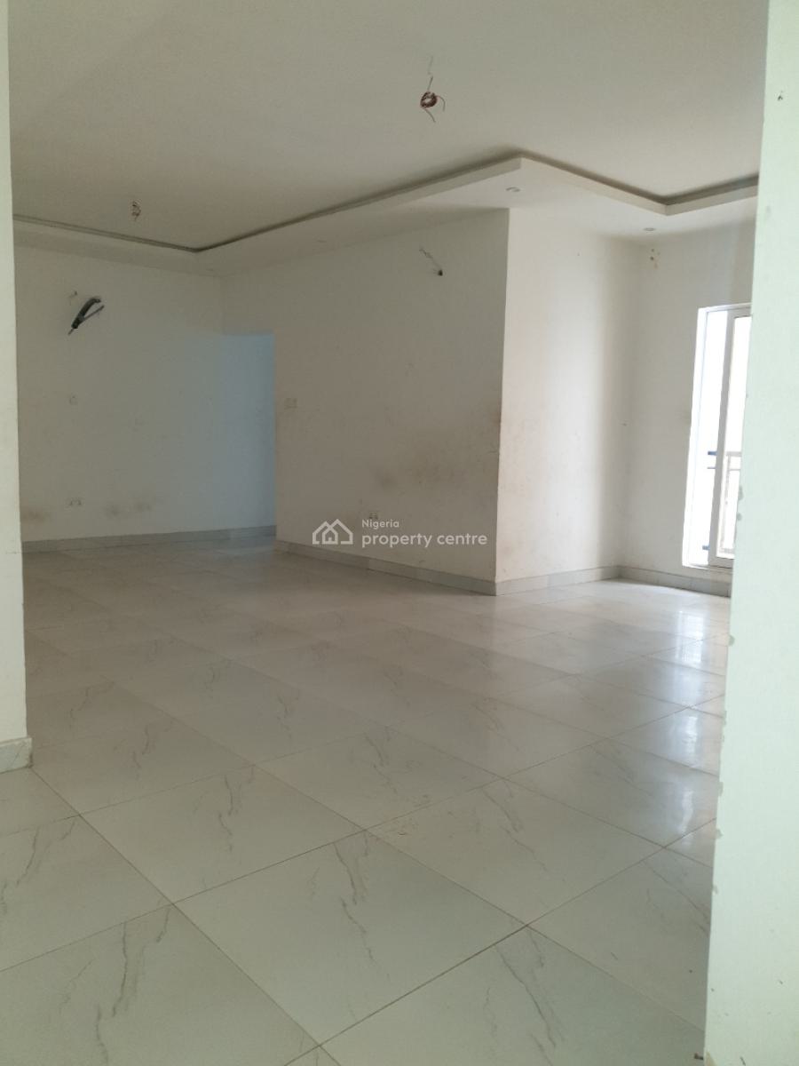 Spacious 3 Bedroom with Bq, New Road, Alpha Beach, Lekki, Lagos, Flat / Apartment for Rent