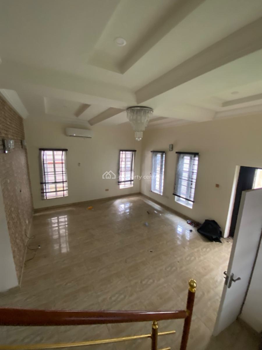 Serviced 4 Bedrooms Semi Detached Duplex with Bq, Orchid Road Lekki /gated Estate with Access Code, Lekki Phase 2, Lekki, Lagos, Semi-detached Duplex for Rent