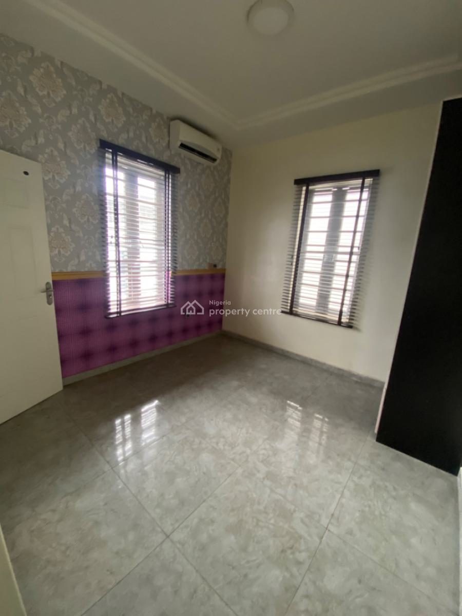 Serviced 4 Bedrooms Semi Detached Duplex with Bq, Orchid Road Lekki /gated Estate with Access Code, Lekki Phase 2, Lekki, Lagos, Semi-detached Duplex for Rent