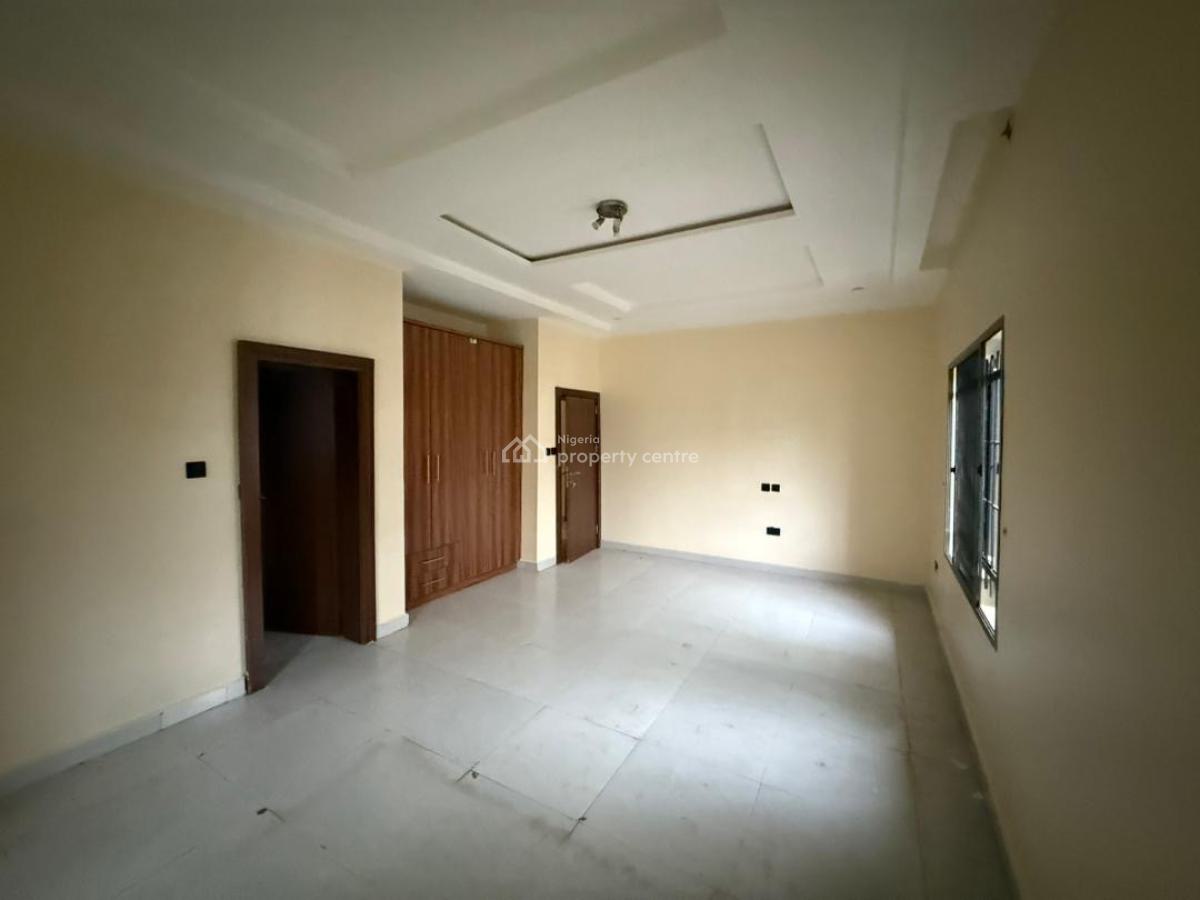 4 Bedroom Semi Detached, Guzape District, Abuja, House for Rent