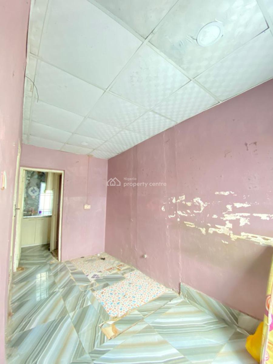 Self Con Available @atlantic View Estate New Road Lekki Lagos, Atlantic View Estate, Lekki, Lagos, Self Contain (single Rooms) for Rent
