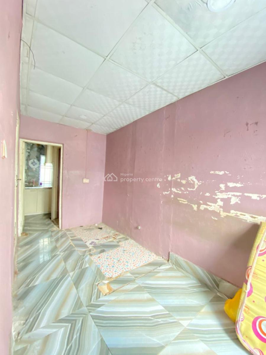 Self Con Available @atlantic View Estate New Road Lekki Lagos, Atlantic View Estate, Lekki, Lagos, Self Contain (single Rooms) for Rent
