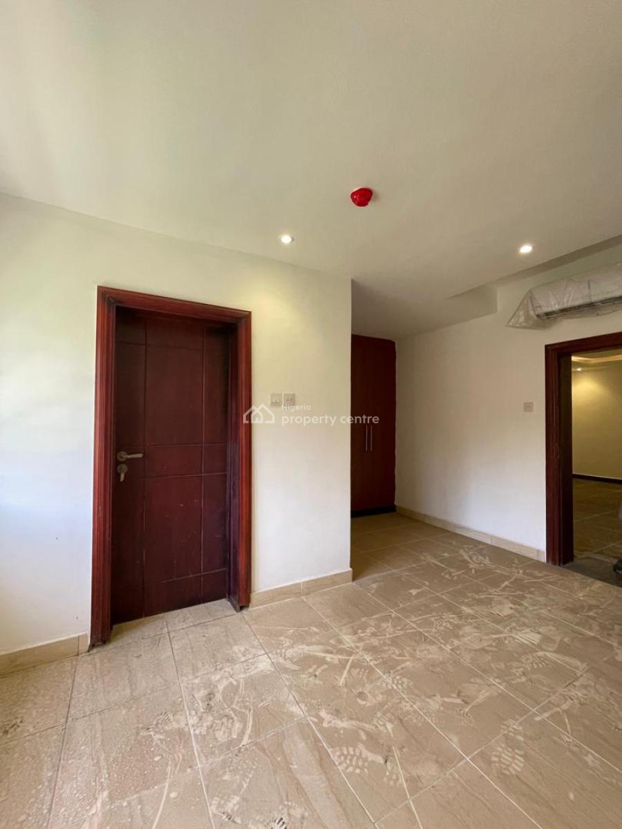 Self-serviced 6 Units of 4 Bedroom Terrace with Bq, Pool & Elevator, Banana Island, Ikoyi, Lagos, Terraced Duplex for Rent