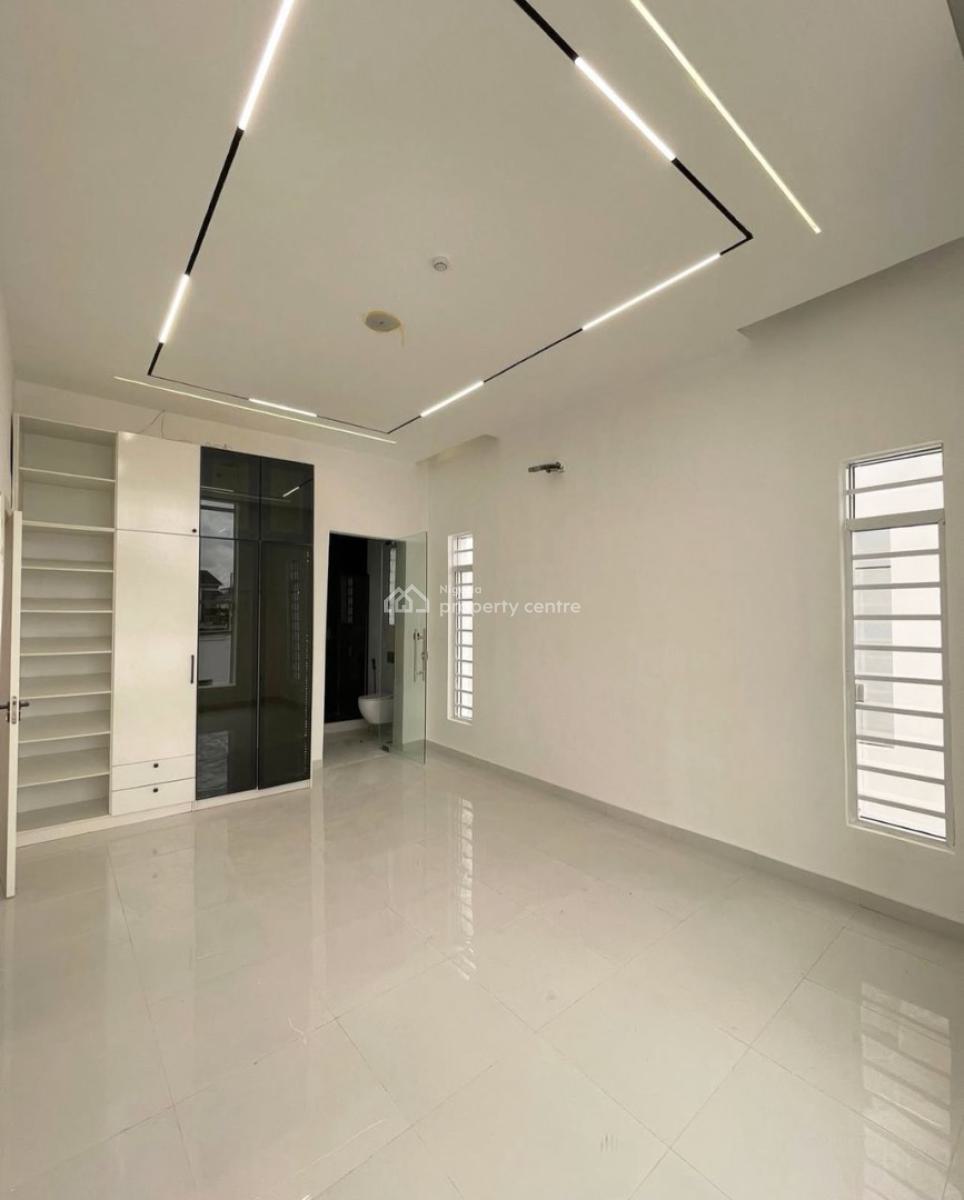 Stunning 5 Bedroom Fully Detached Duplex with a Bq,pool, Chevron, Lekki, Lagos, House for Sale