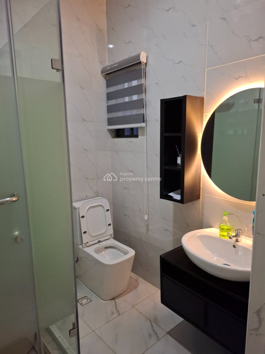 Standard and Serviced Two Bedroom Apartment in a Serene Estate, Guzape District, Abuja, Flat / Apartment for Rent