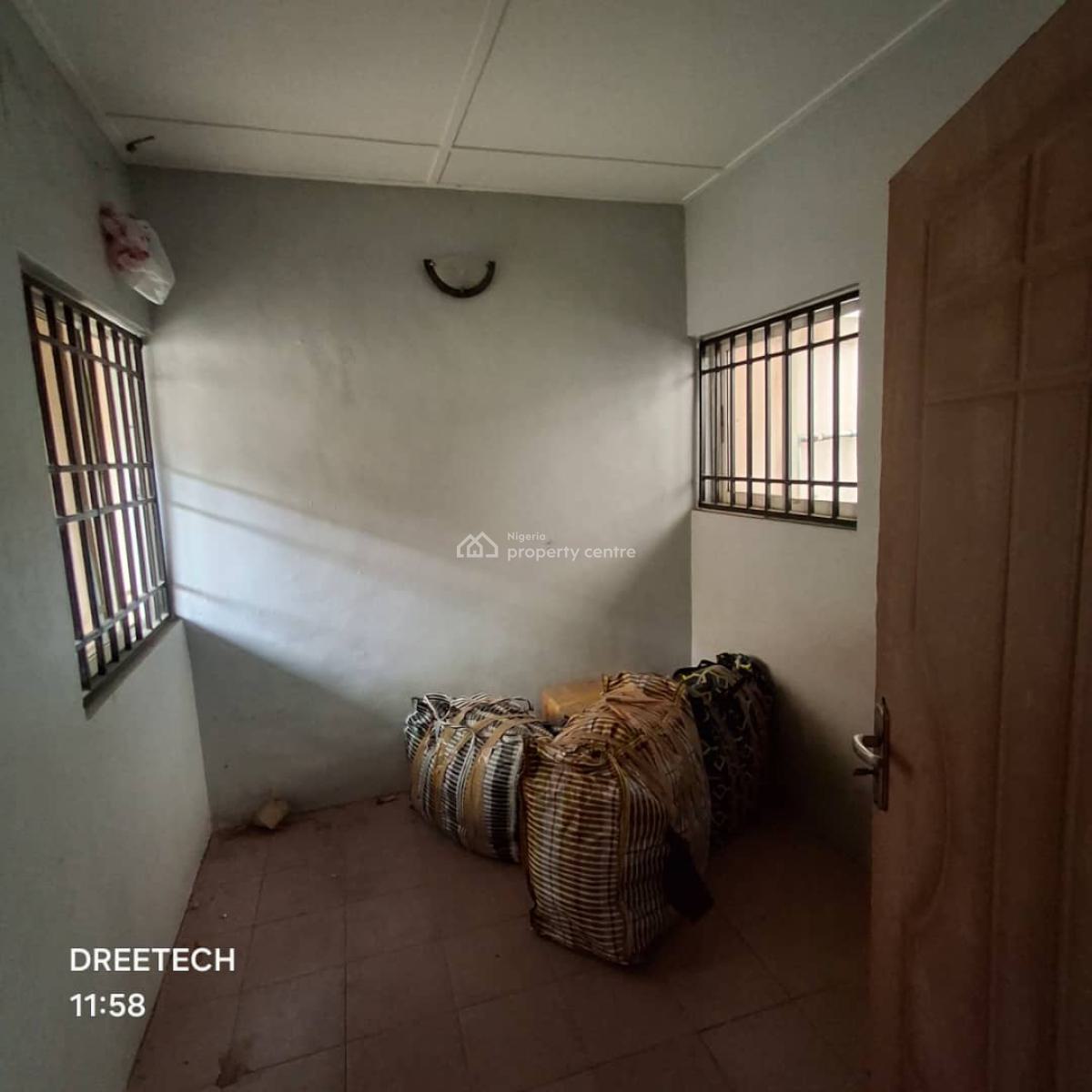 Mini Flat, Lekki Phase 1, Lekki, Lagos, Mini Flat (room and Parlour) for Rent