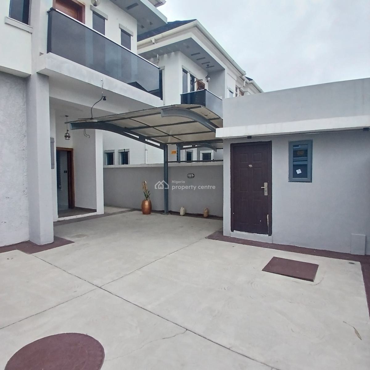 Unbeatable 4 Offer of a  Bedroom Semi-detached Duplex with Bq, Chevron Toll Gate, Orchid Road, Lekki, Lagos, Semi-detached Duplex for Sale
