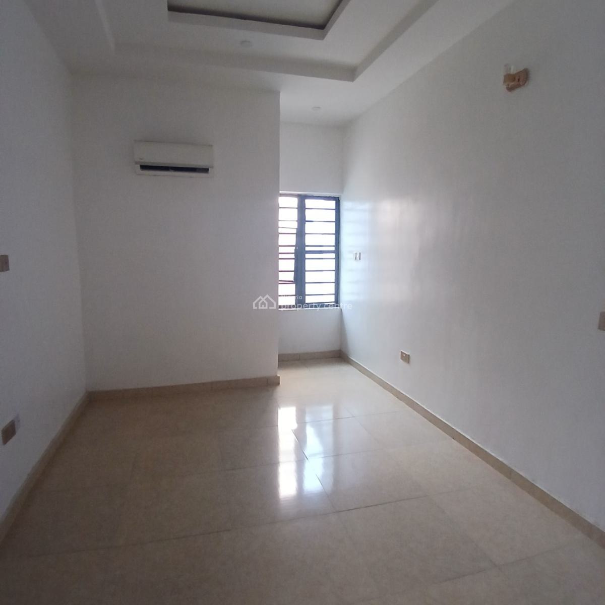 Unbeatable 4 Offer of a  Bedroom Semi-detached Duplex with Bq, Chevron Toll Gate, Orchid Road, Lekki, Lagos, Semi-detached Duplex for Sale