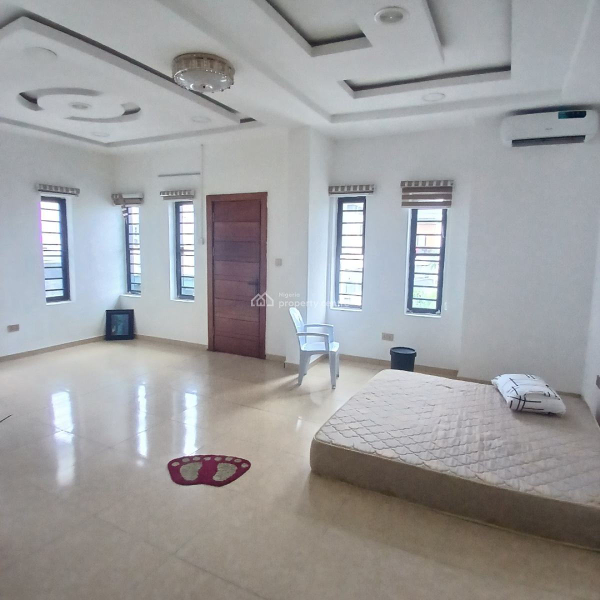 Unbeatable 4 Offer of a  Bedroom Semi-detached Duplex with Bq, Chevron Toll Gate, Orchid Road, Lekki, Lagos, Semi-detached Duplex for Sale