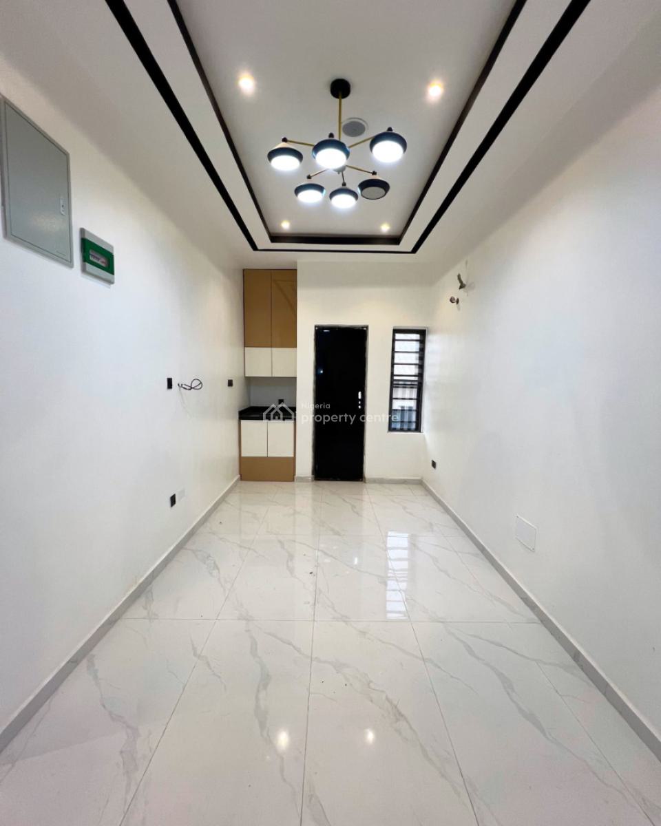 Fully Detached 6 Bedroom Smart Home Triplex with Penthouse, and a Bq, Chevron, Lekki, Lagos, Detached Duplex for Sale