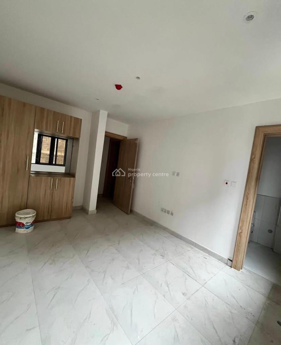 Luxury 2 Bedroom Apartment with Pool and Elevator, Lekki Phase 1, Lekki, Lagos, Flat / Apartment for Sale