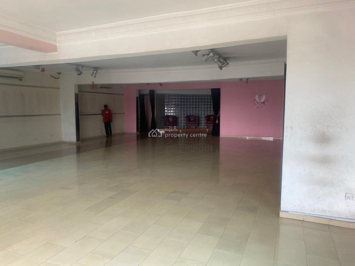 210sqm Open-plan Space  -- Ideal for Office, Showroom, Or Boutique, Ikeja, Lagos, Office Space for Rent