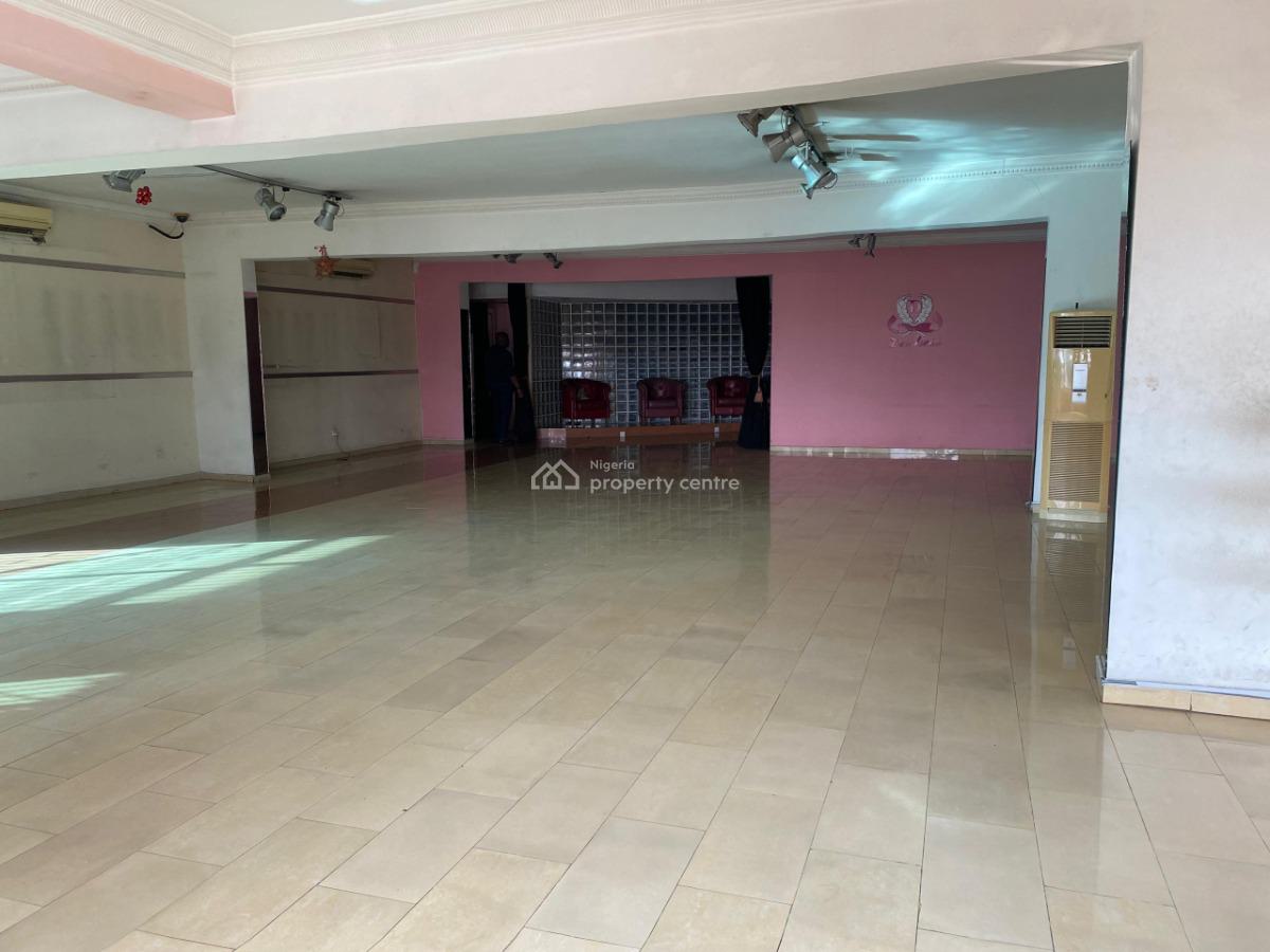 210sqm Open-plan Space  -- Ideal for Office, Showroom, Or Boutique, Ikeja, Lagos, Office Space for Rent