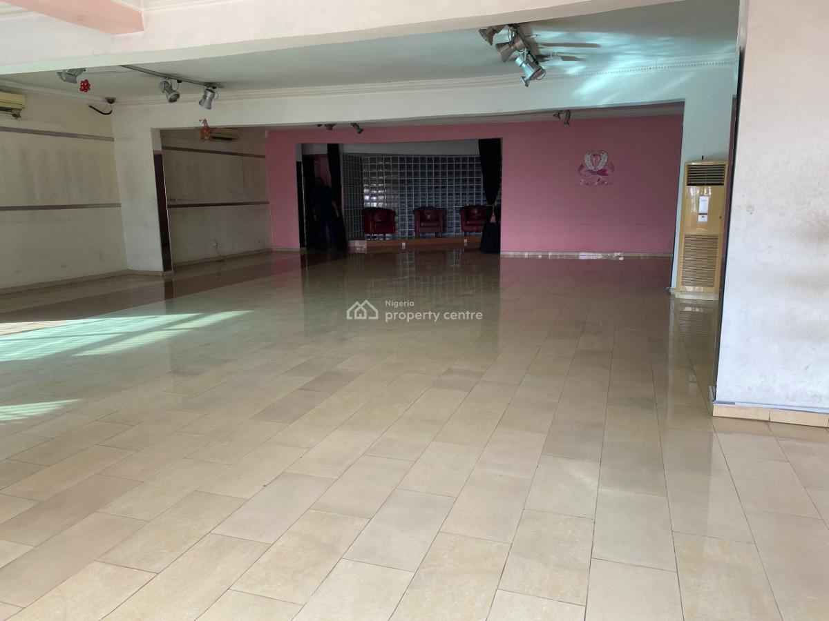 210sqm Open-plan Space  -- Ideal for Office, Showroom, Or Boutique, Ikeja, Lagos, Office Space for Rent