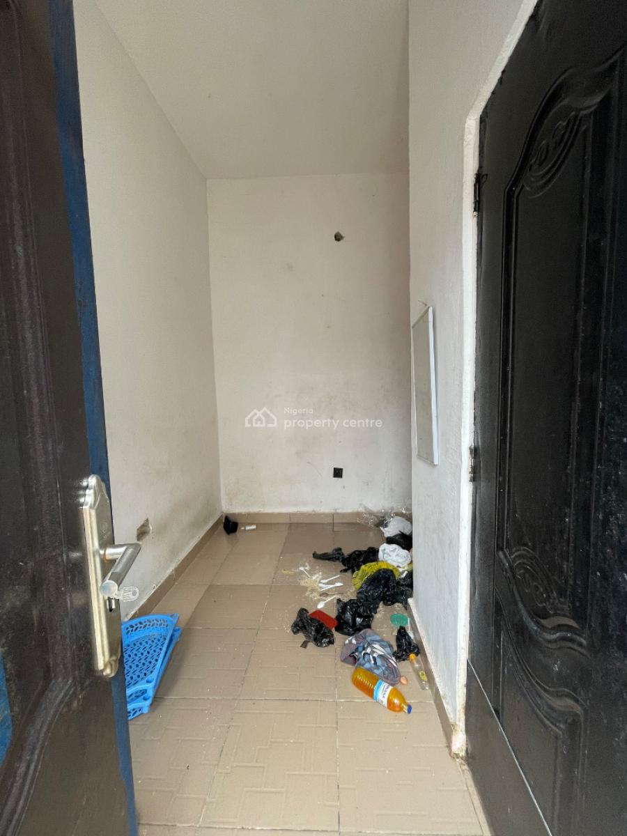 a Room Bq, Along Mobil Road Ilaje, Ilaje, Ajah, Lagos, Self Contain (single Rooms) for Rent