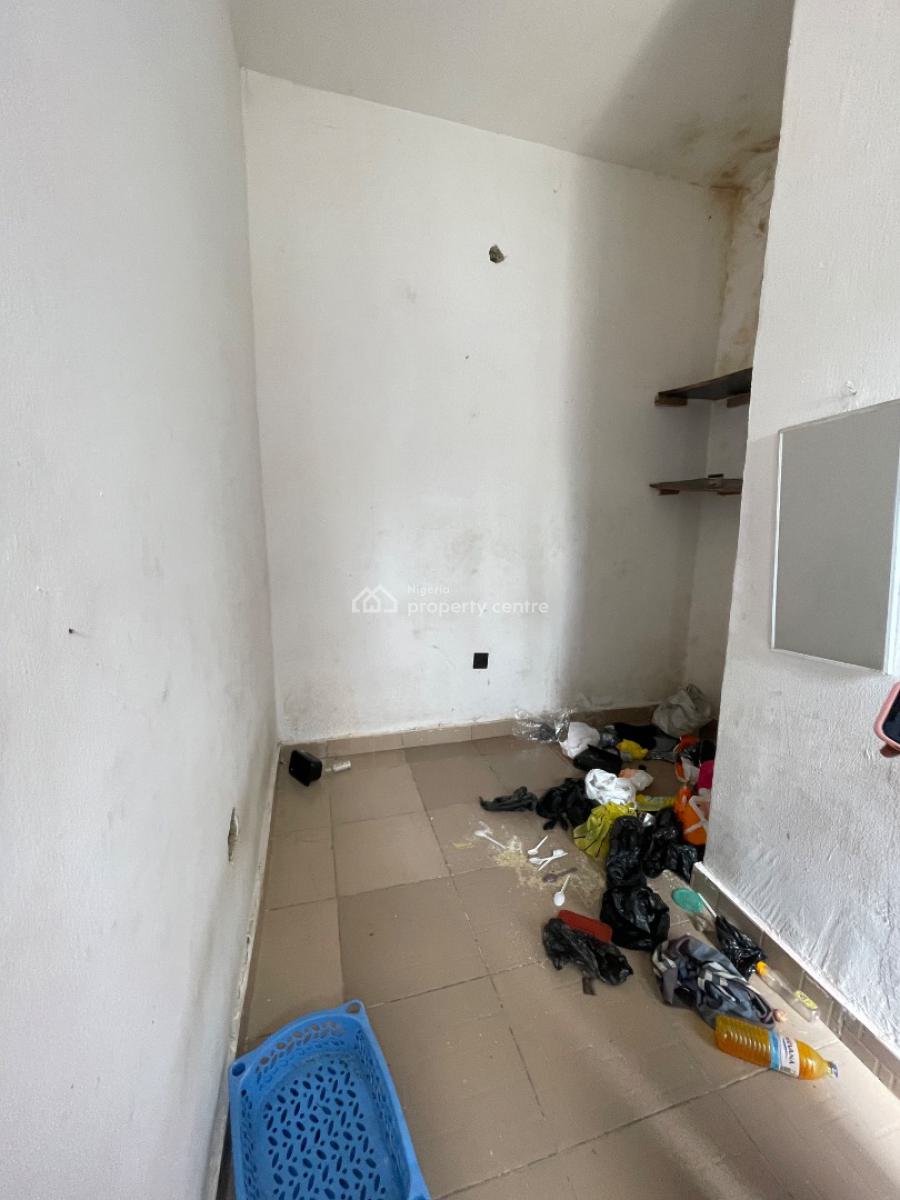 a Room Bq, Along Mobil Road Ilaje, Ilaje, Ajah, Lagos, Self Contain (single Rooms) for Rent