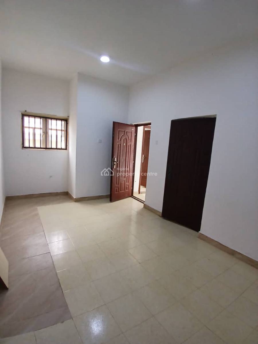 Standard Mini Flat, Osapa, Lekki, Lagos, Mini Flat (room and Parlour) for Rent