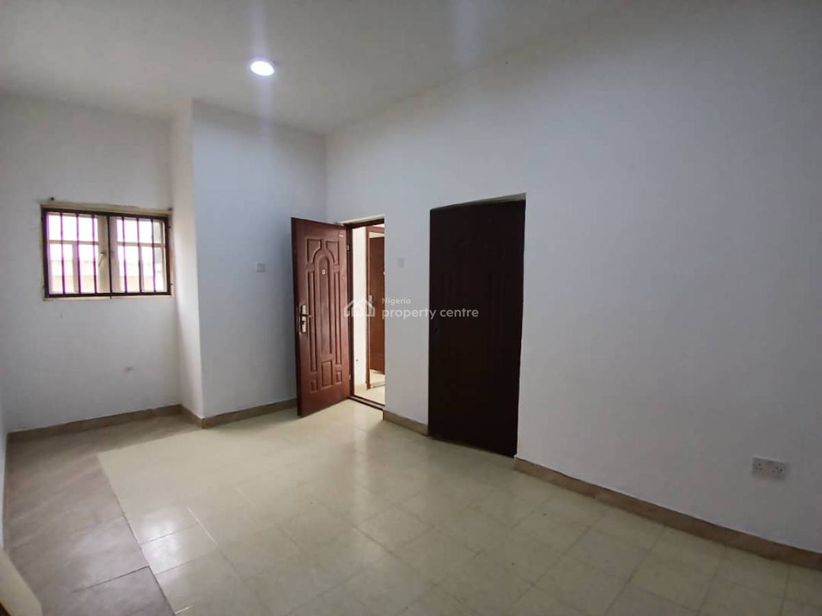 Standard Mini Flat, Osapa, Lekki, Lagos, Mini Flat (room and Parlour) for Rent