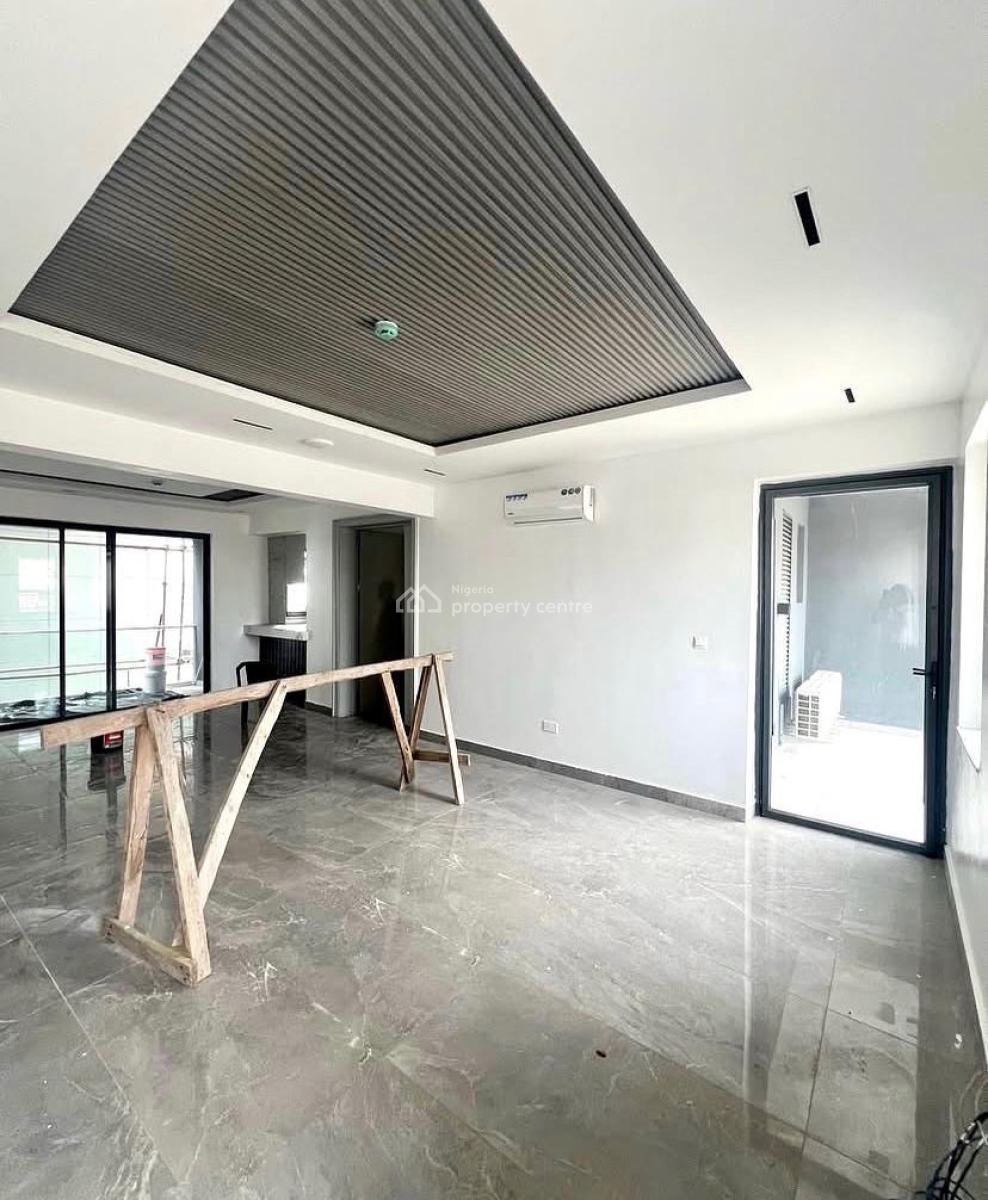 1 Bedroom Apartment with Pool Gym and Elevator, Lekki Phase 1, Lekki, Lagos, Flat / Apartment for Rent