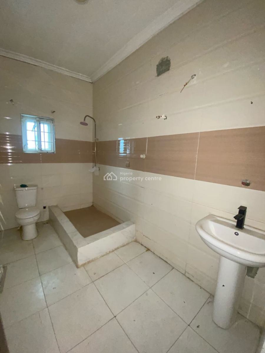 Spacious Studio Apartment in an Estate, Agungi, Lekki, Lagos, Self Contain (single Rooms) for Rent