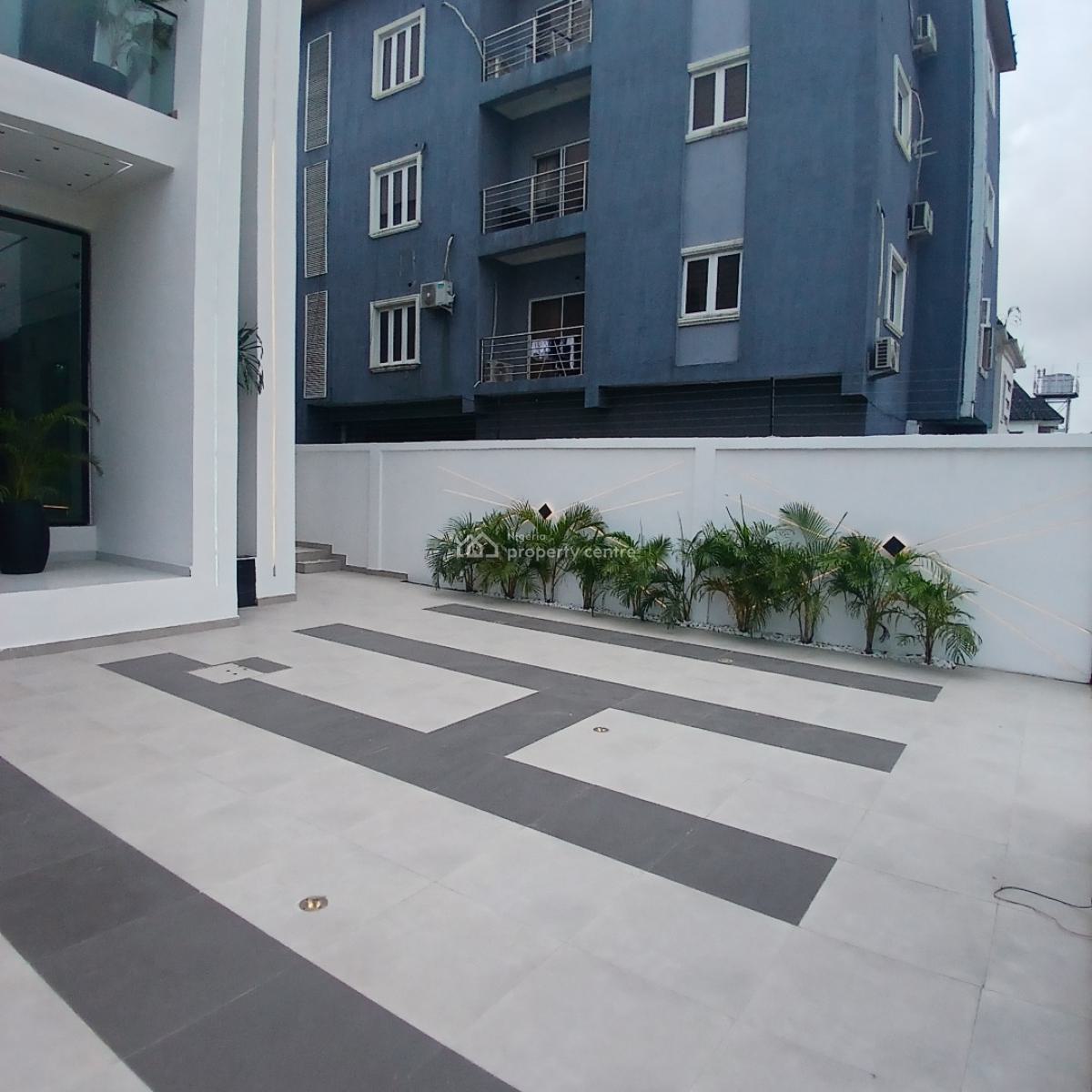 Gigantic 5 Bedroom Luxury Home with Swimming Pool, Bq, Chevron Toll Gate, Lekki, Lagos, Detached Duplex for Sale