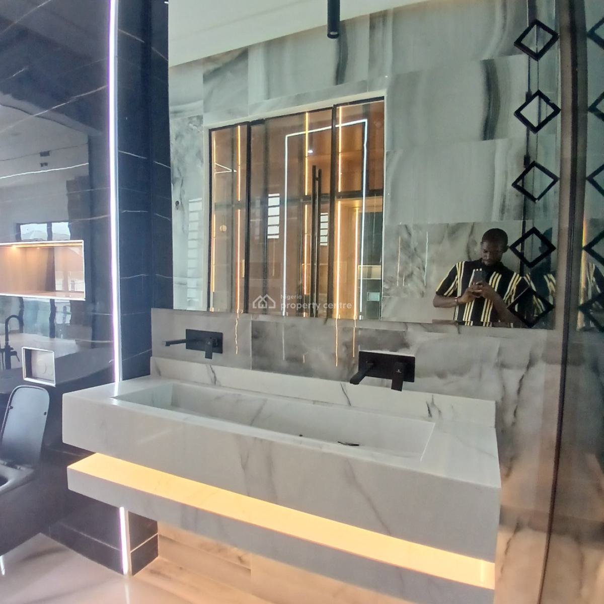 Gigantic 5 Bedroom Luxury Home with Swimming Pool, Bq, Chevron Toll Gate, Lekki, Lagos, Detached Duplex for Sale