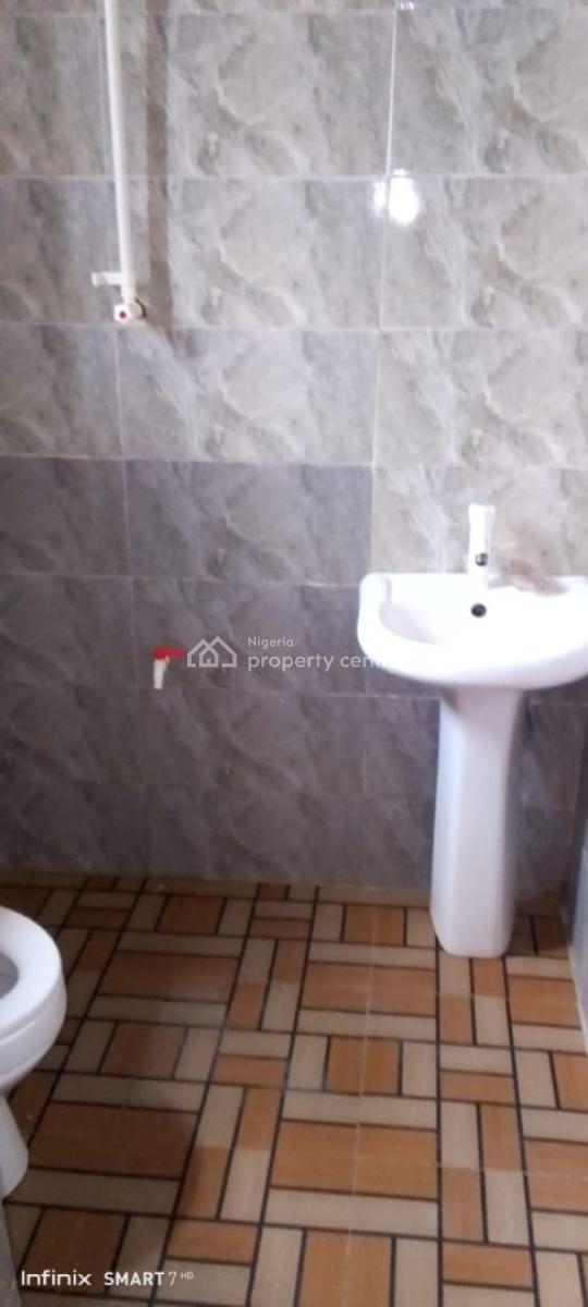 Sharp 1 Bedroom Apartment, Ogombo, Ajah, Lagos, Mini Flat (room and Parlour) for Rent