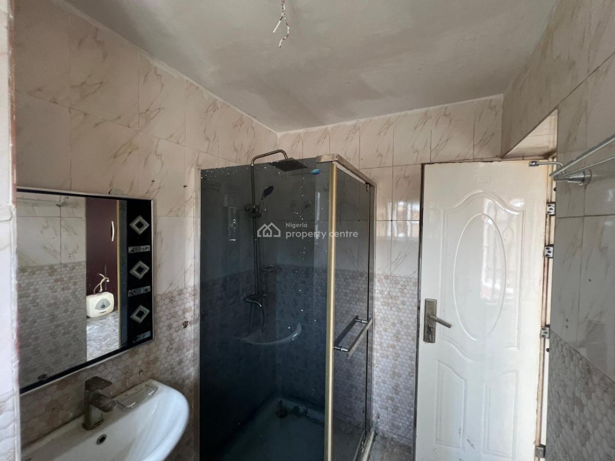 ē Bedroom Apartment, Lekki Phase 1, Lekki, Lagos, Flat / Apartment for Rent
