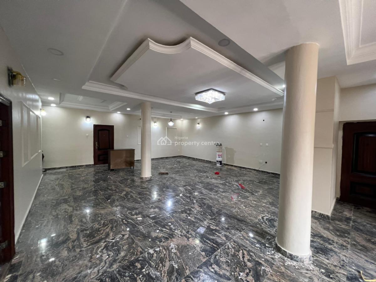 ē Bedroom Apartment, Lekki Phase 1, Lekki, Lagos, Flat / Apartment for Rent