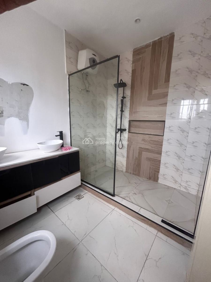 Luxury 3 Bedroom Apartment, Lekki Phase 1, Lekki, Lagos, Flat / Apartment for Rent