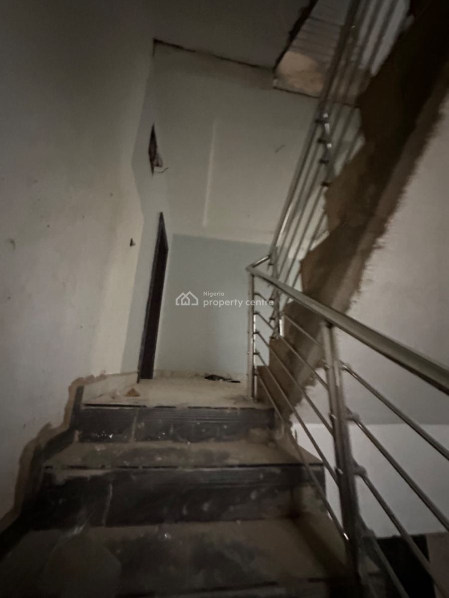 Luxury Brand New 5 Bedroom Duplex with Bq, By Gaat School, Gaduwa, Abuja, Terraced Duplex for Sale