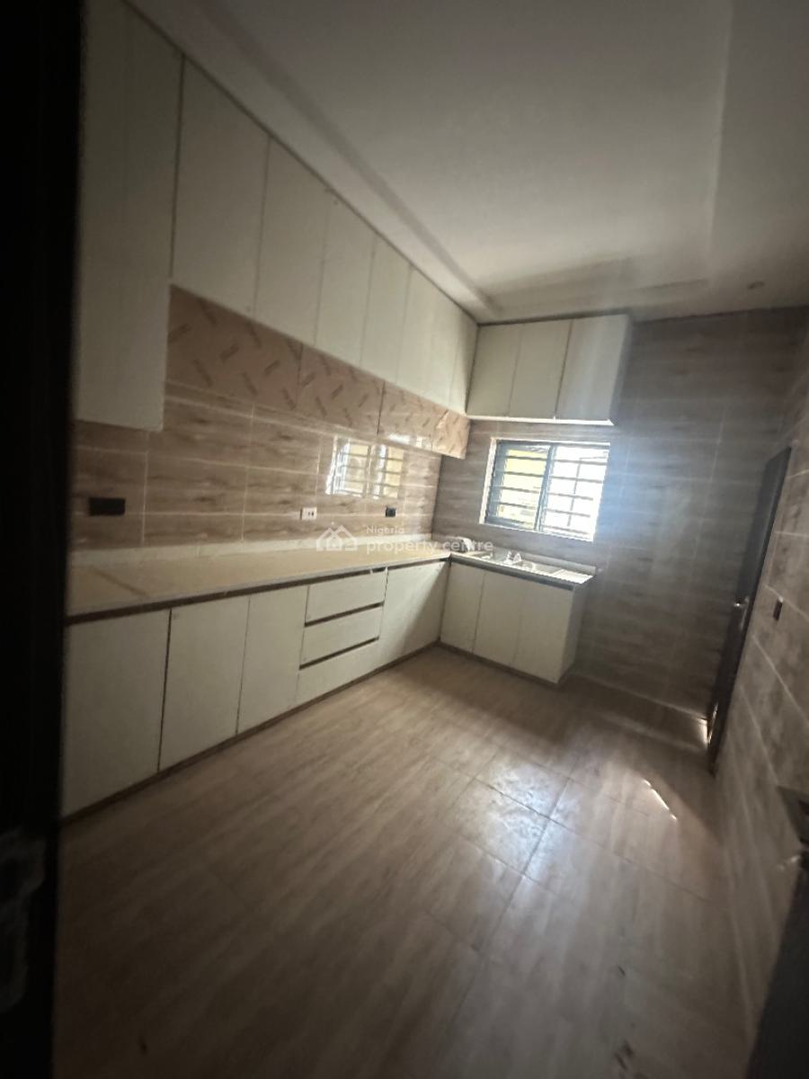 Luxury Brand New 5 Bedroom Duplex with Bq, By Gaat School, Gaduwa, Abuja, Terraced Duplex for Sale