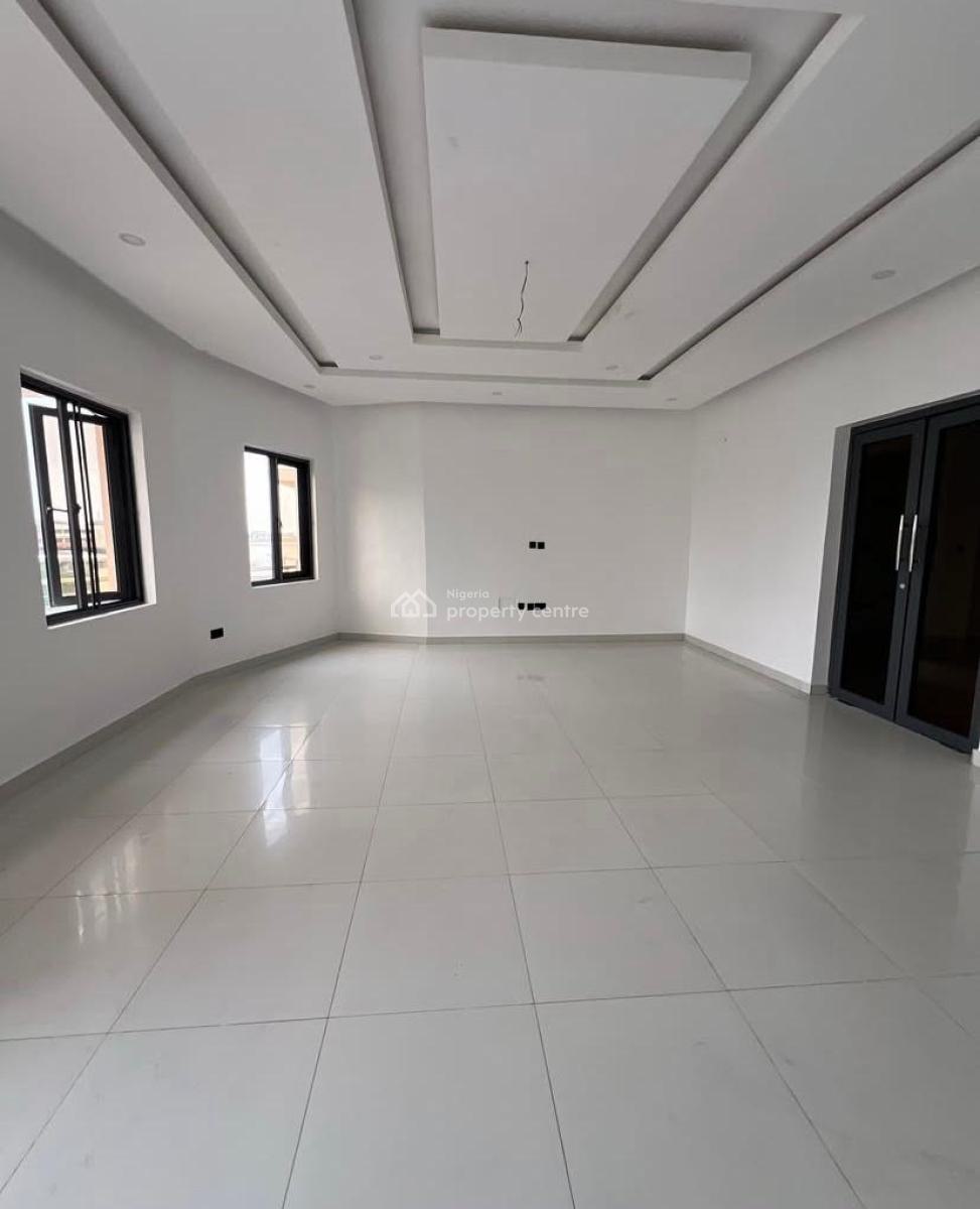 1 Bedroom Apartment with Elevator, Lekki Phase 1, Lekki, Lagos, Flat / Apartment for Rent
