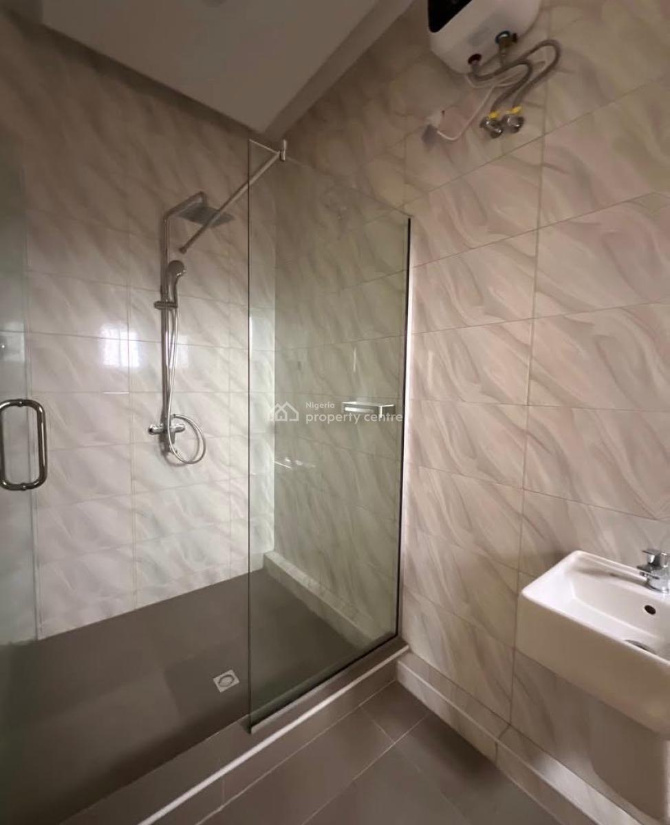 1 Bedroom Apartment with Elevator, Lekki Phase 1, Lekki, Lagos, Flat / Apartment for Rent